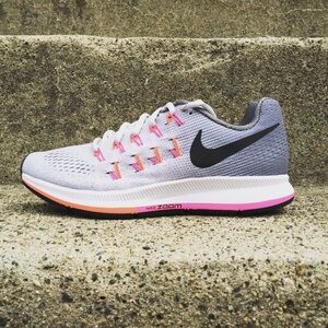 Nike Women's Pegasus Zoom 33 Gray and White with Pink Accents